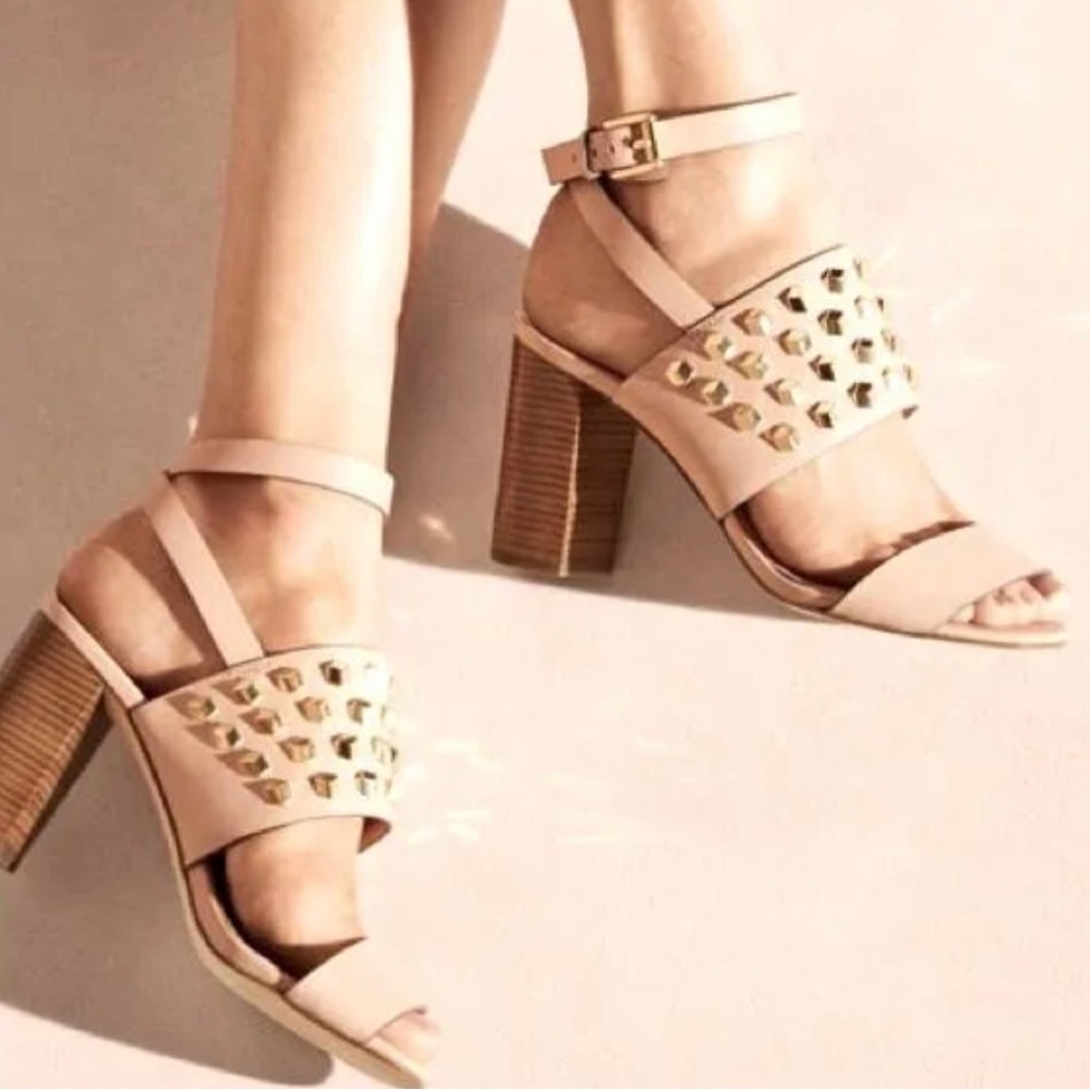 Michael Kors Valencia Ankle Strap Leather in Oyster